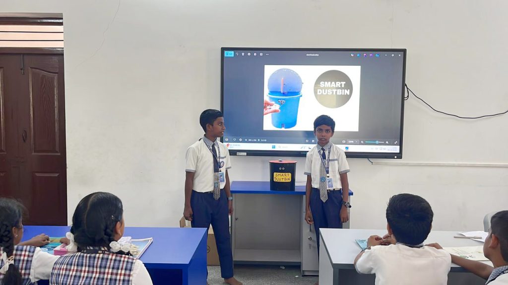 Students Build Confidence Through Project Presentation Experience