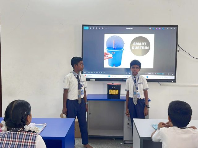 Students Build Confidence Through Project Presentation Experience